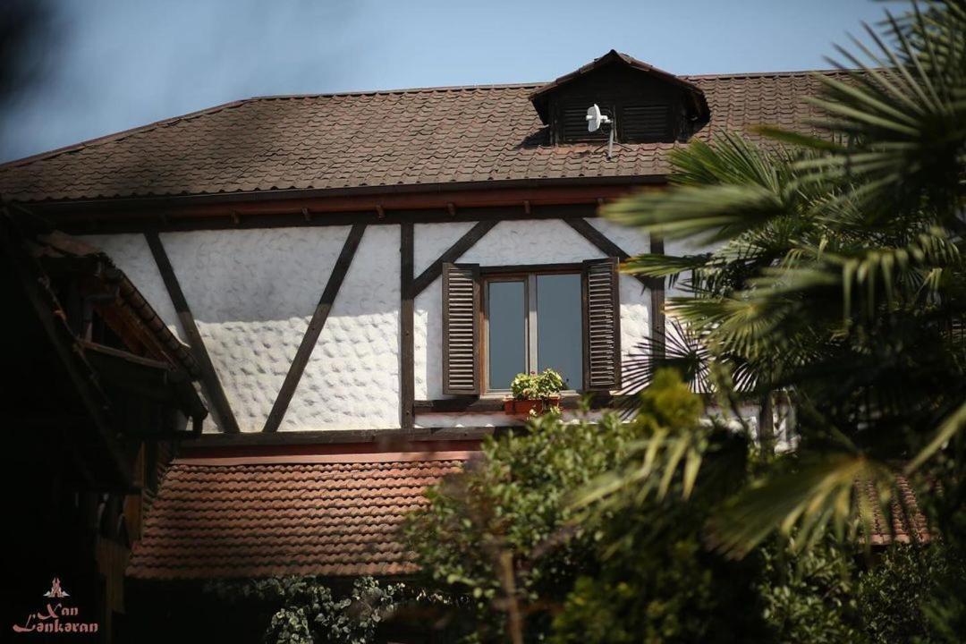 Khan Lankaran Hotel Exterior photo